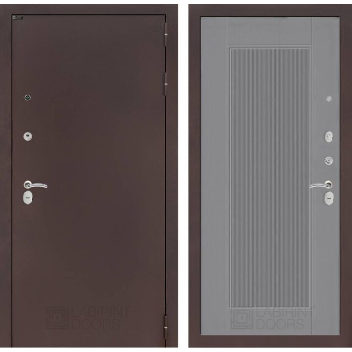 Входная дверь Лабиринт CLASSIC антик медный 30 - Серый рельеф софт Входная дверь Лабиринт CLASSIC антик медный 30 - Серый рельеф софт